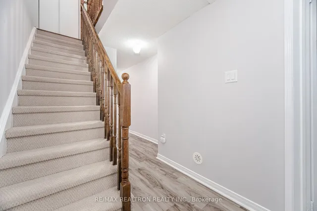 Additional property image - 4711 Kingston Rd Unit 11
