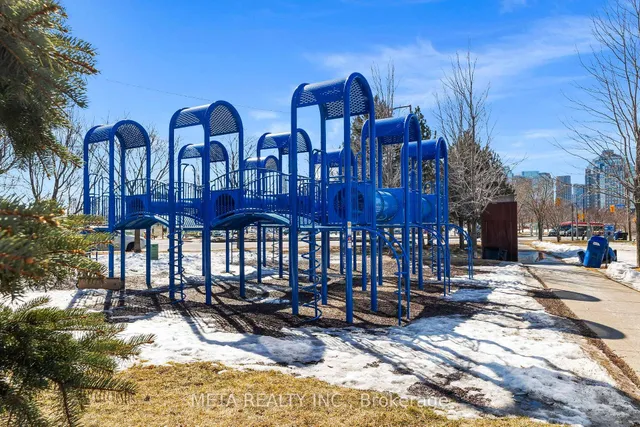 Additional property image - 36 Lee Centre Dr Unit PH107