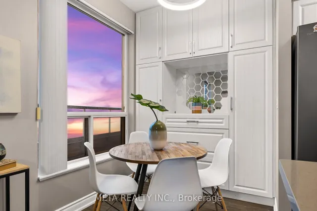 Additional property image - 36 Lee Centre Dr Unit PH107