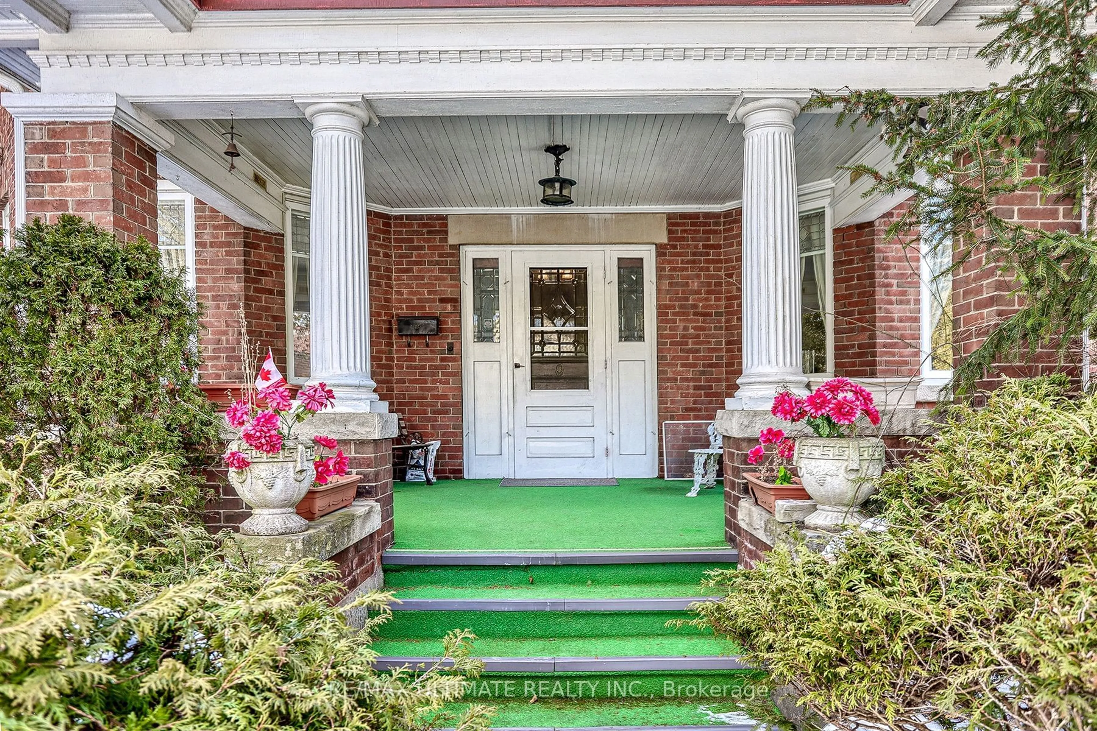 Unknown for 456 manse Rd, Toronto Ontario M1E 3V8