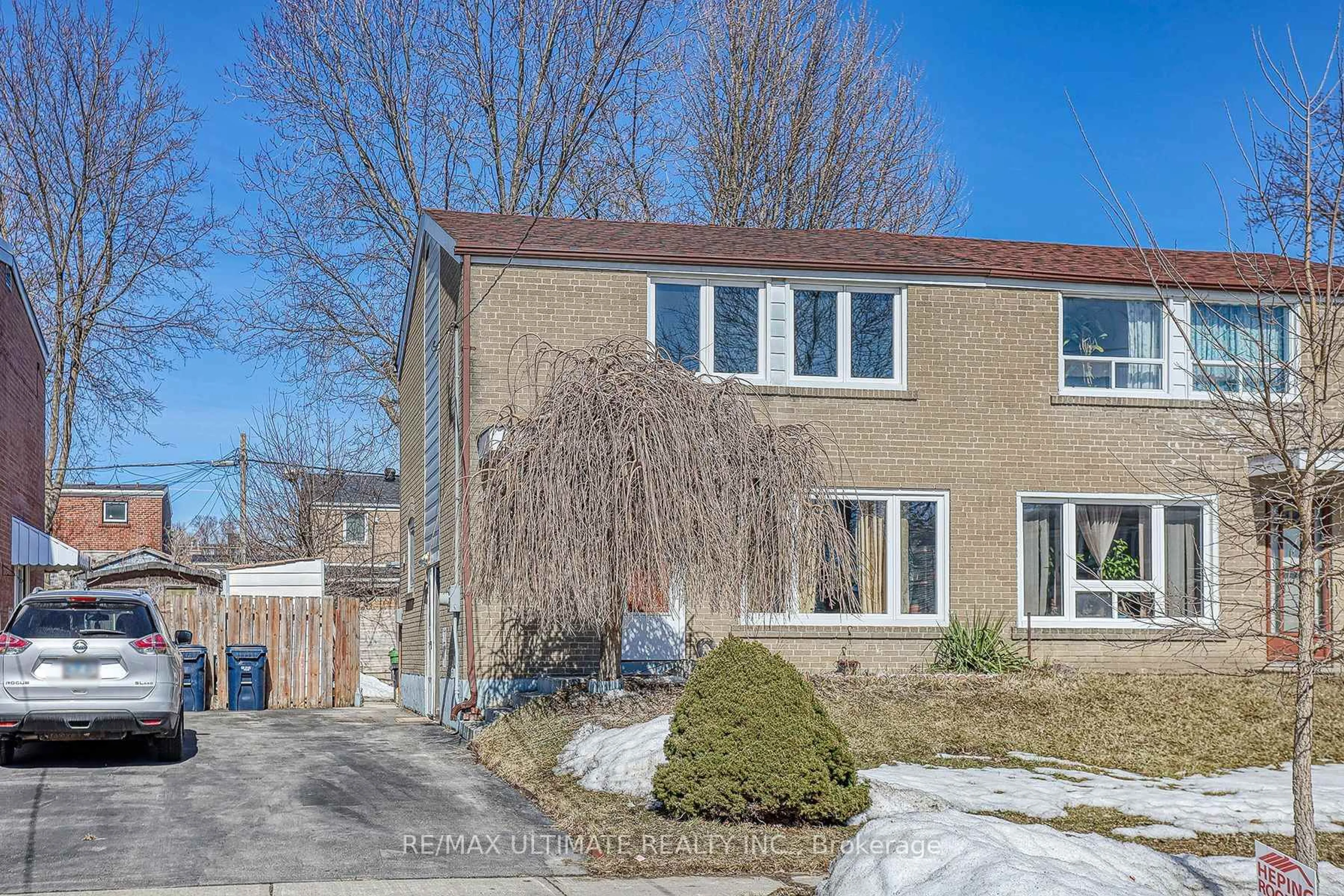 Home with brick exterior material, street for 48 Ashwick Dr, Toronto Ontario M1K 2K9