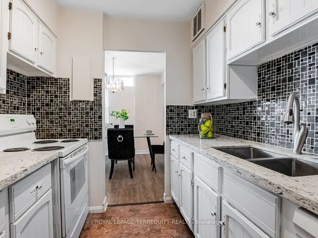 Additional property image - 3420 Eglinton Ave Unit 503
