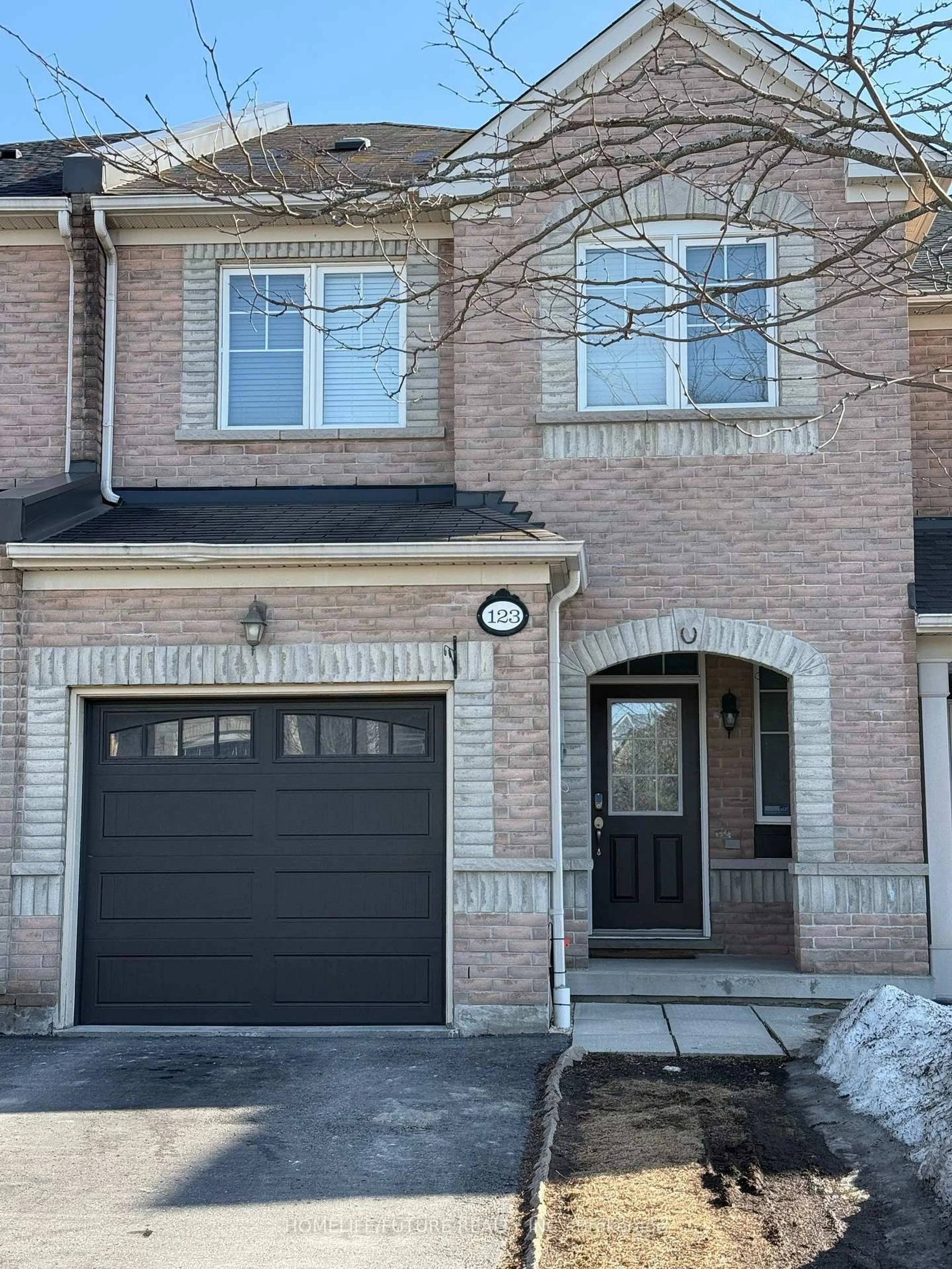 Home with brick exterior material, street for 123 Silverwood Circ, Ajax Ontario L1Z 0A4