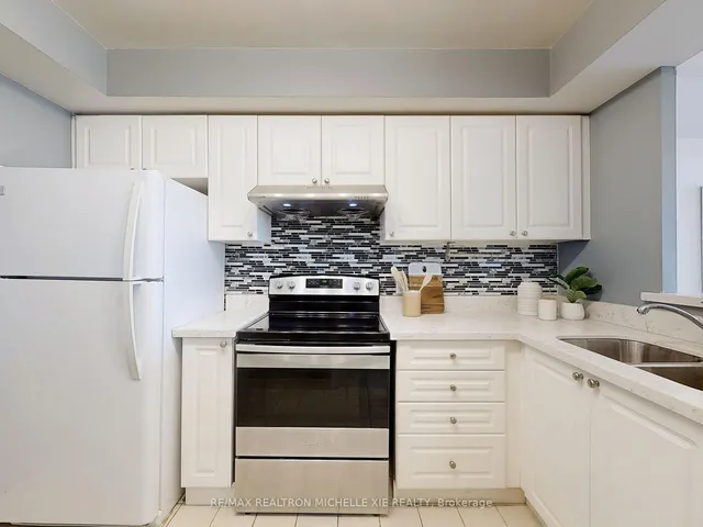 Additional property image - 8 LEE CENTRE Dr Unit 309