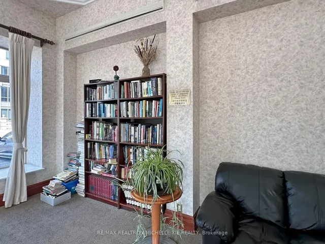 Additional property image - 8 LEE CENTRE Dr Unit 309