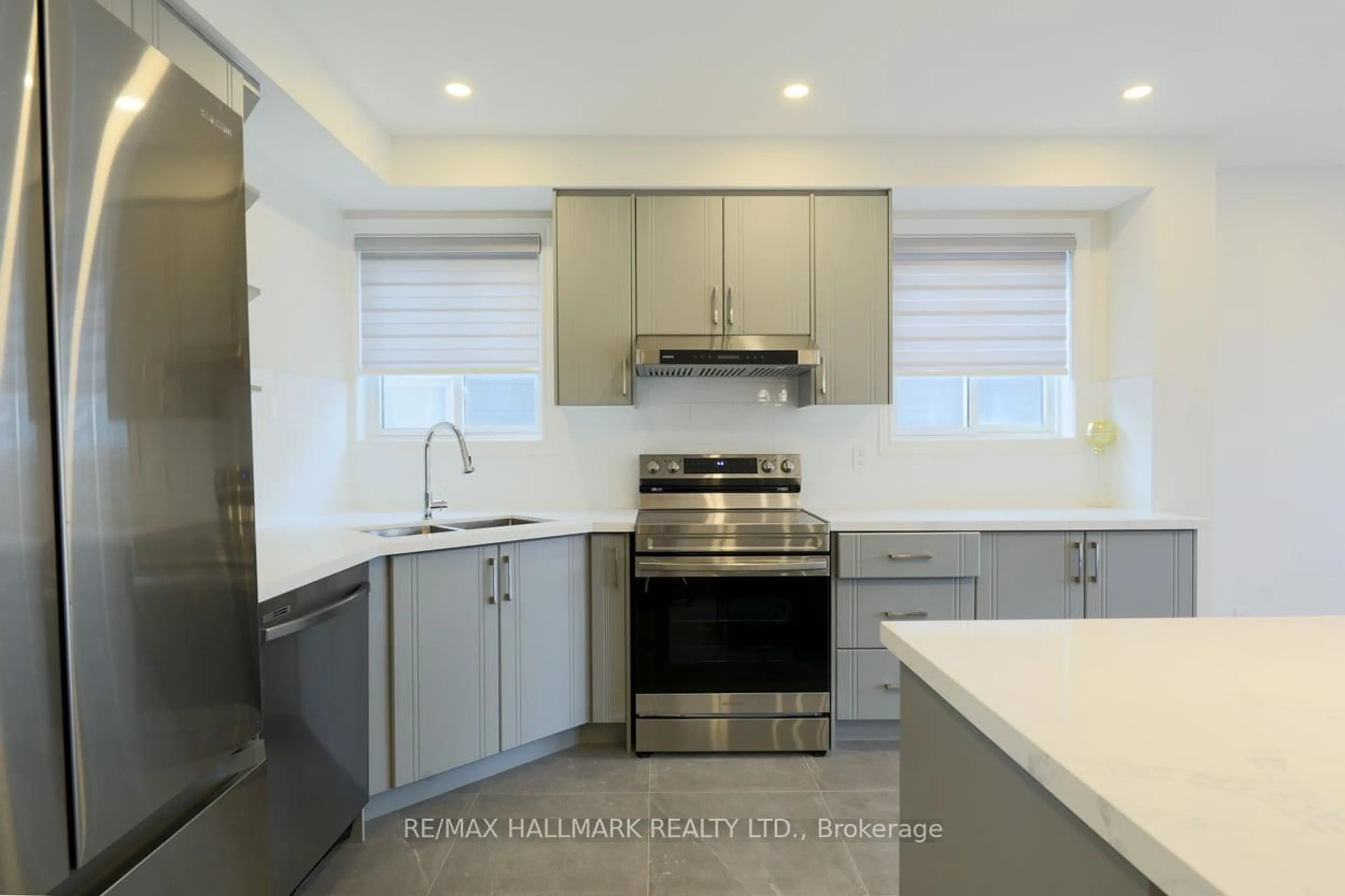 Open concept kitchen, ceramic/tile floor for 310 Aylesworth Ave, Toronto Ontario M1N 2K2