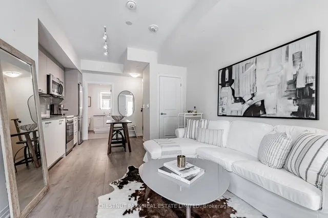 Additional property image - 2301 Danforth Ave Unit TH104