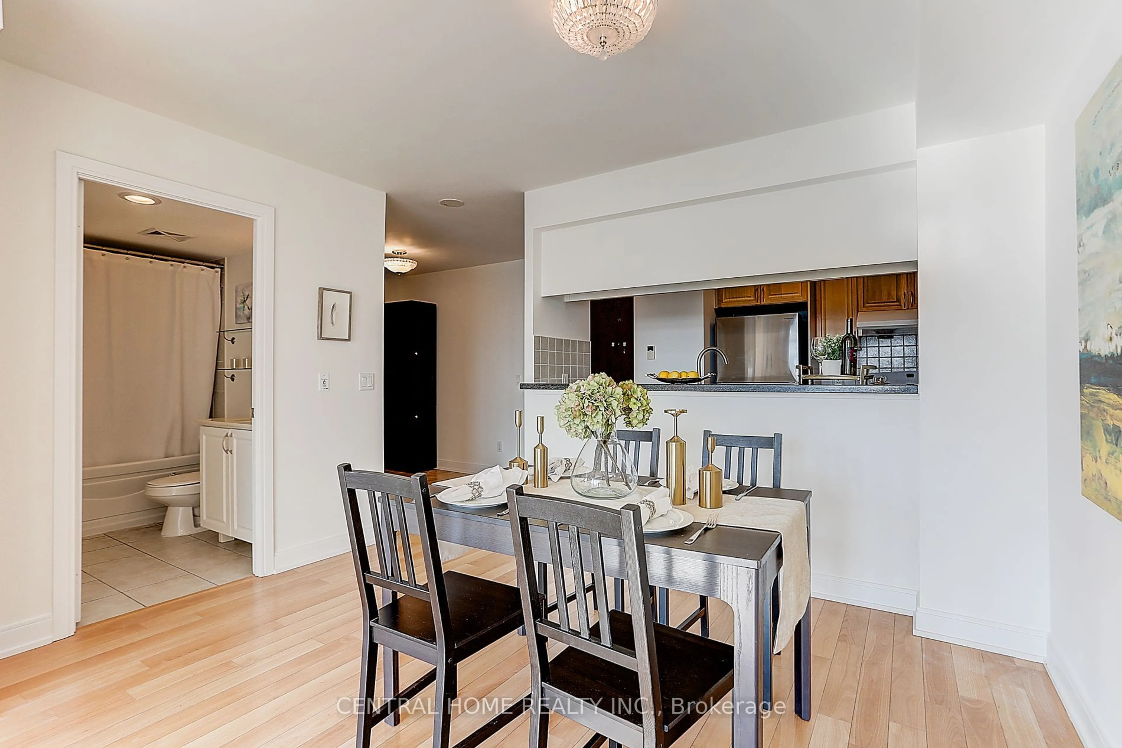 Dining room, wood/laminate floor for 238 Bonis Ave #2721, Toronto Ontario M1T 3W7