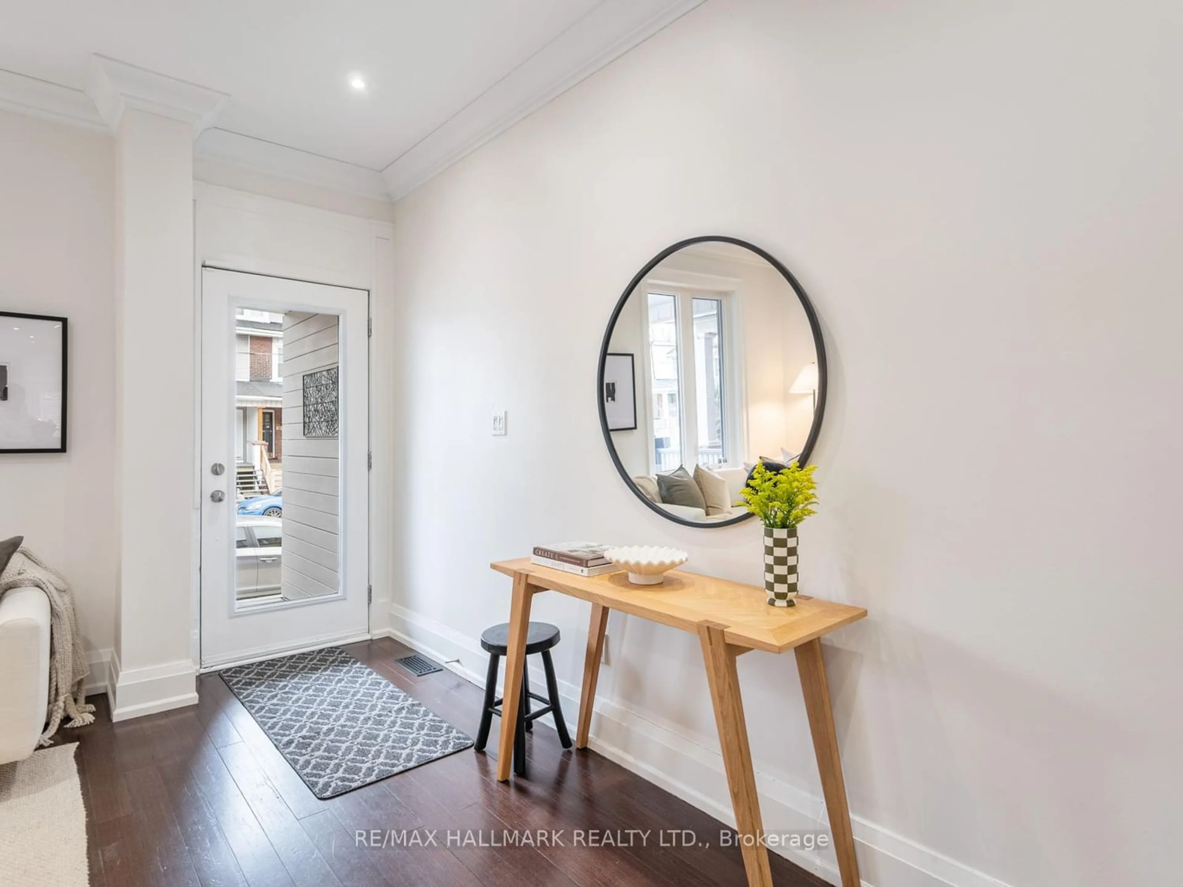 Indoor entryway for 623 Pape Ave, Toronto Ontario M4K 3R9