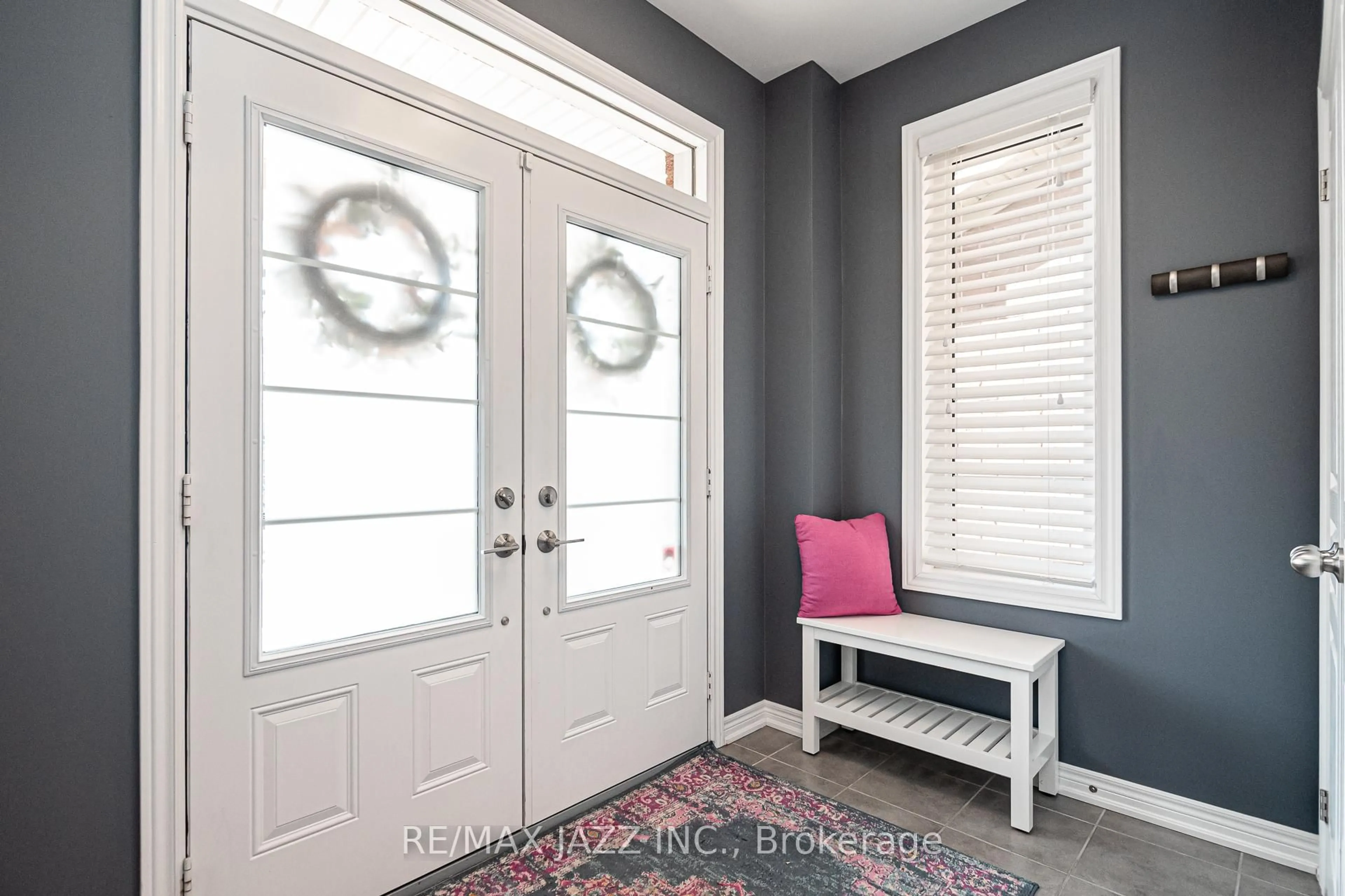 Indoor entryway for 176 Dance Act Ave, Oshawa Ontario L1L 0H4