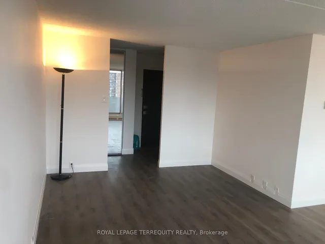 Additional property image - 2 Glamorgan Ave Unit 1005