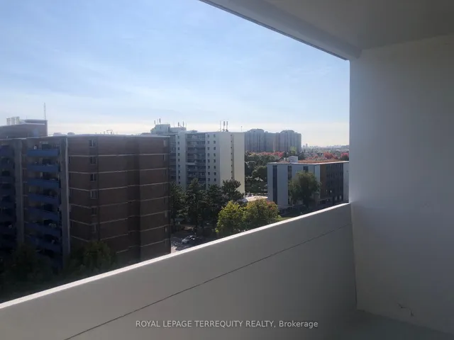 Additional property image - 2 Glamorgan Ave Unit 1005