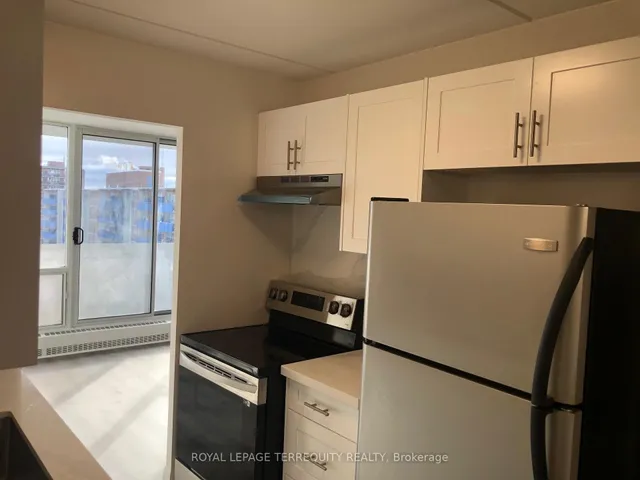 Additional property image - 2 Glamorgan Ave Unit 1005
