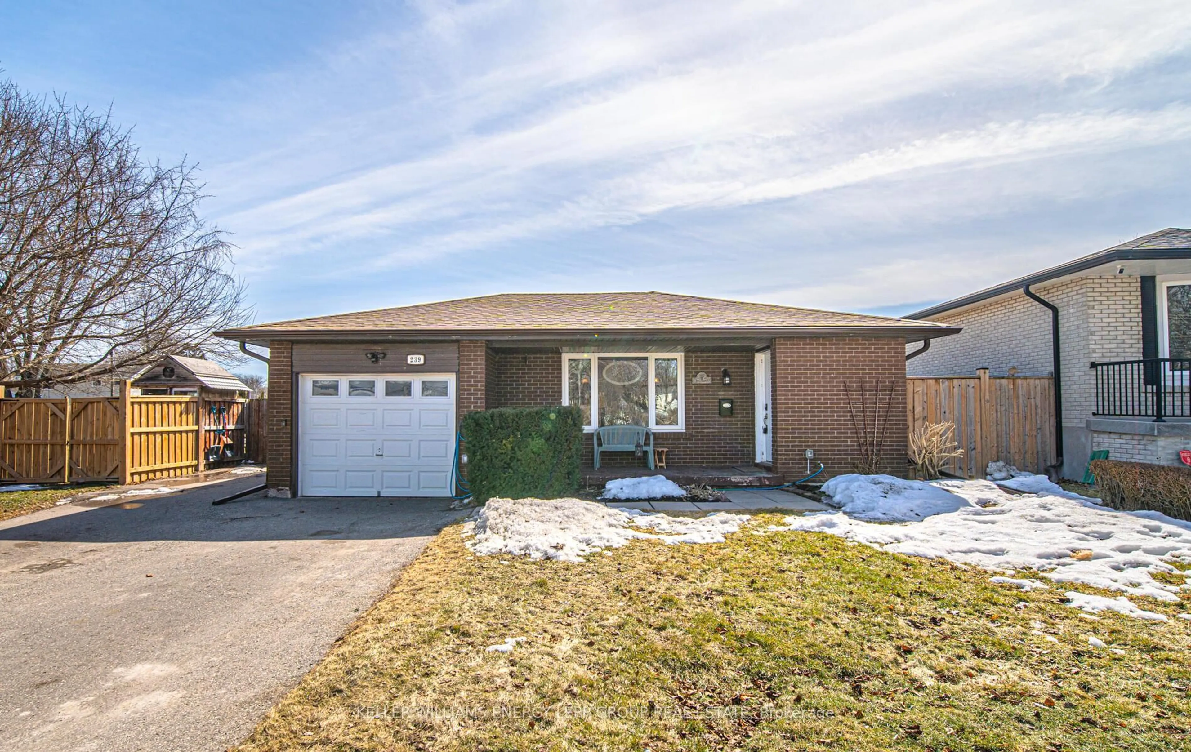 Home with brick exterior material, street for 239 Quetico Ave, Oshawa Ontario L1J 1E9