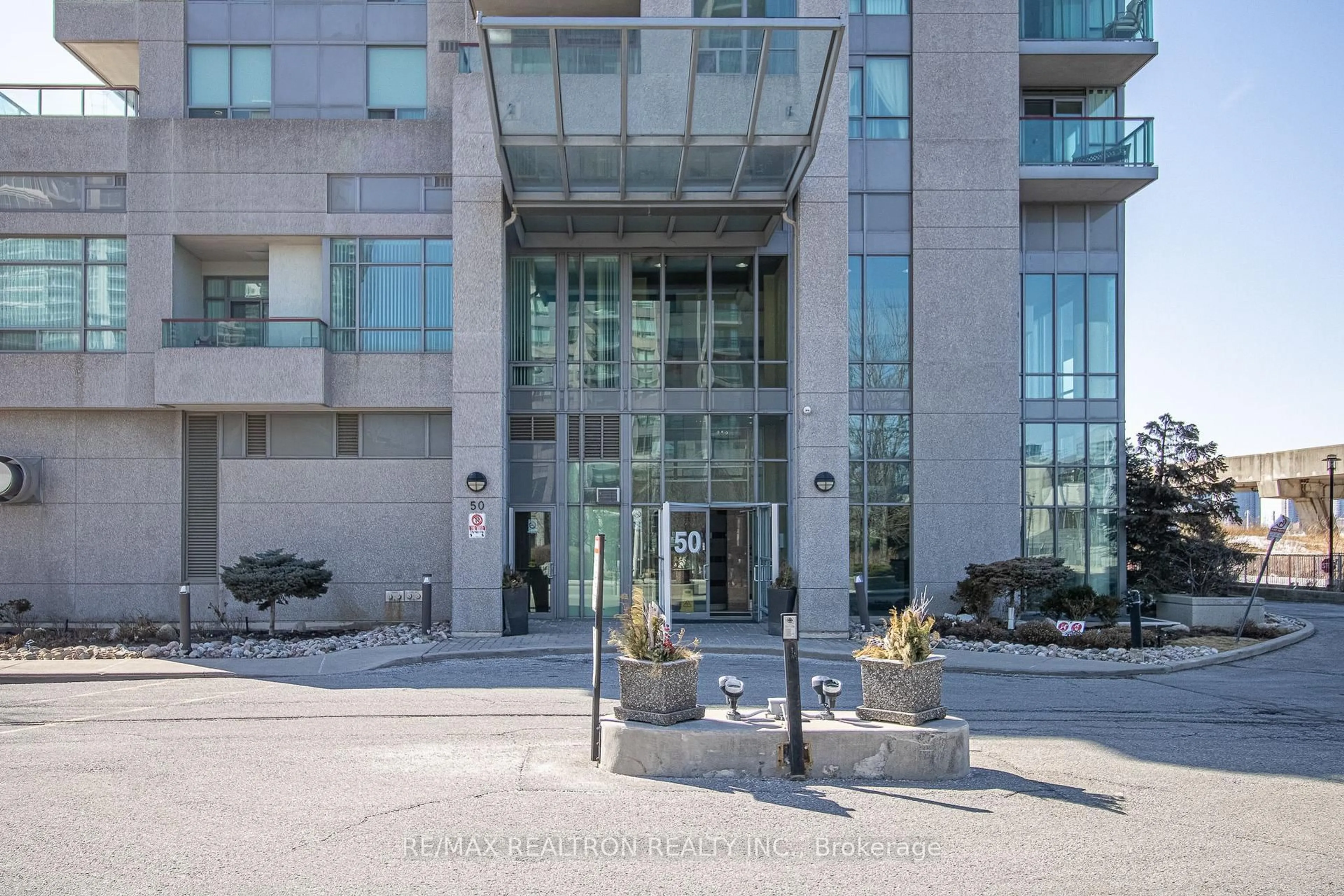 Indoor foyer for 50 Brian Harrison Way #1201, Toronto Ontario M1P 5J4