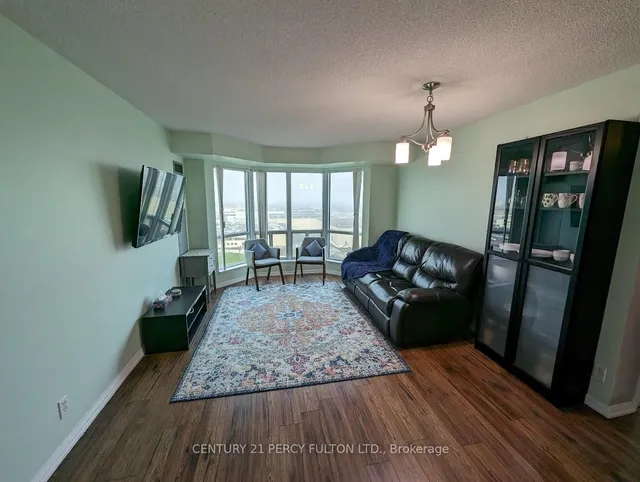 Additional property image - 11 Lee Centre Dr Unit 1210