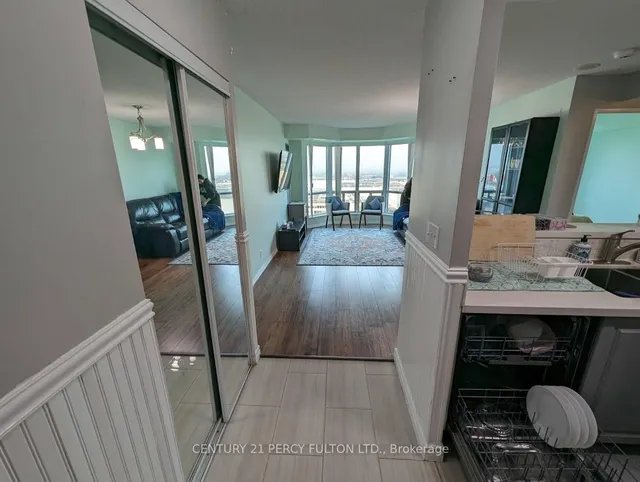 Additional property image - 11 Lee Centre Dr Unit 1210