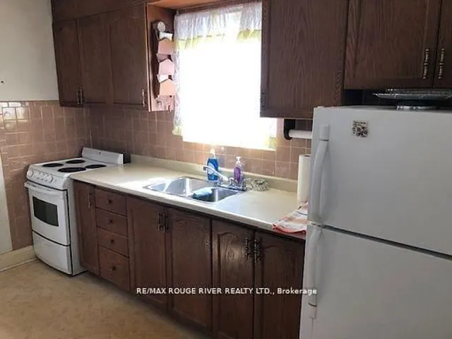 Additional property image - 36 Manderley Dr