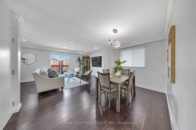 Additional property image - 75 Grayson Cres