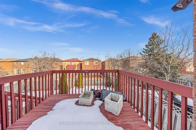 Additional property image - 75 Grayson Cres