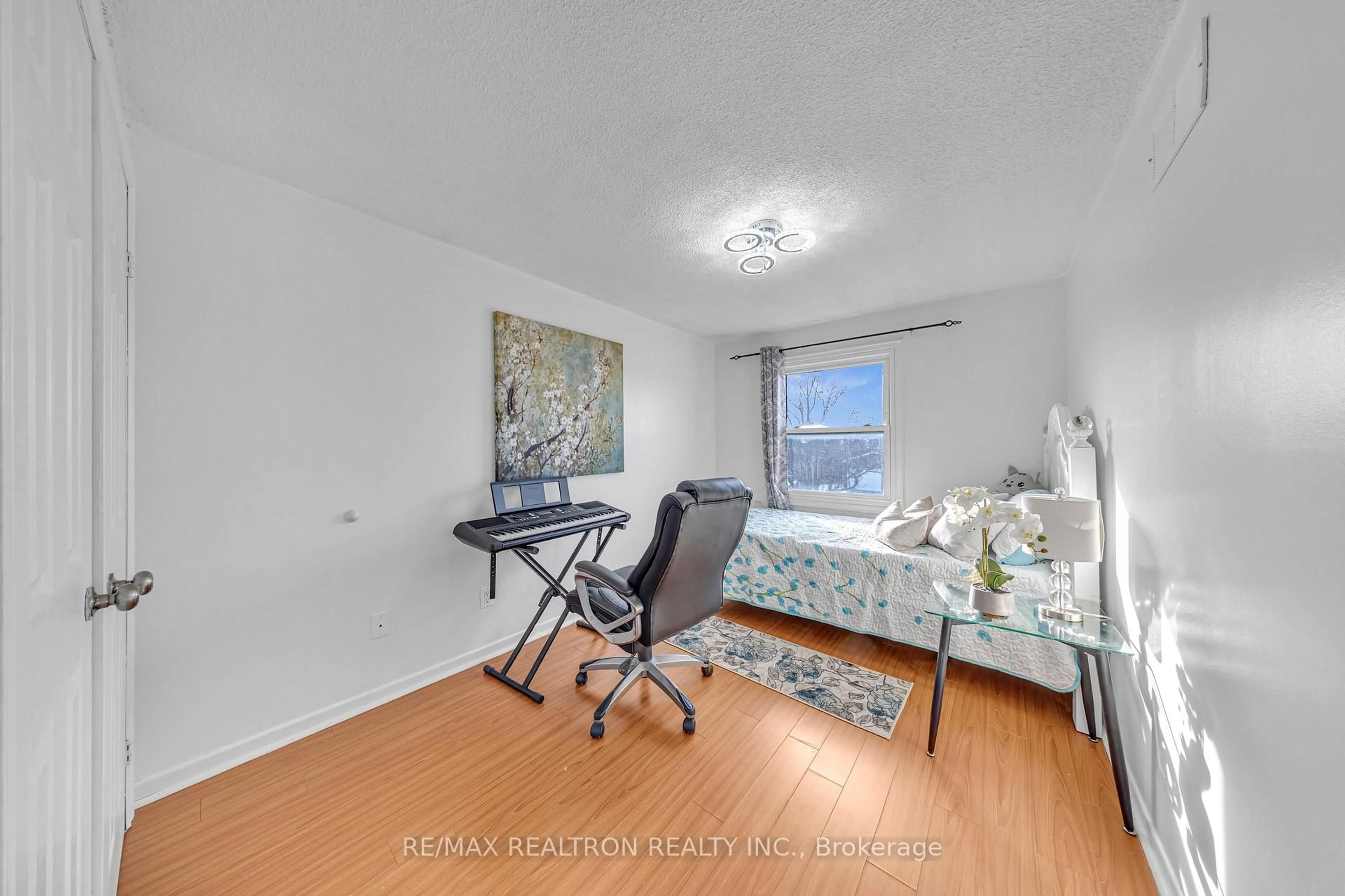 A pic of a room for 75 Grayson Cres, Toronto Ontario M1B 5B7