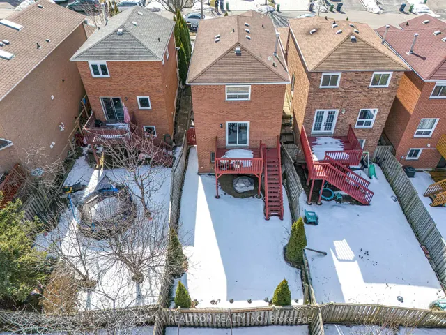 Additional property image - 75 Grayson Cres