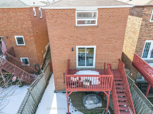 Additional property image - 75 Grayson Cres