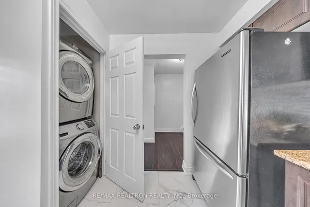 Additional property image - 75 Grayson Cres