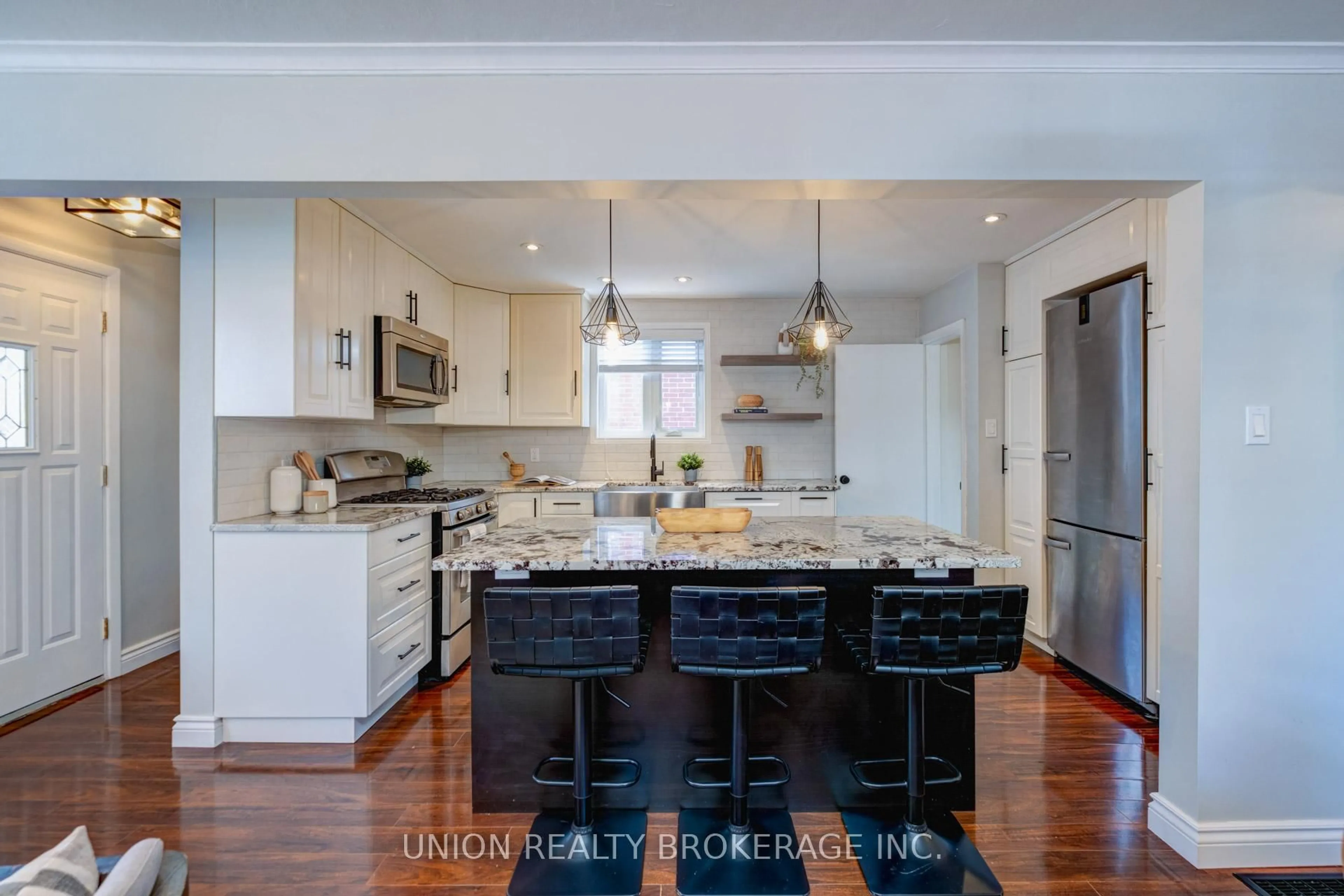 Open concept kitchen, unknown for 76 Gradwell Dr, Toronto Ontario M1M 2N2