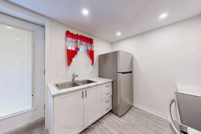 Additional property image - 74 Wantanopa Cres
