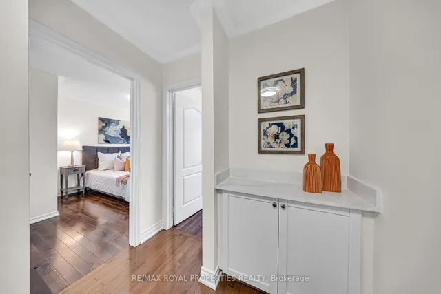 Additional property image - 19 Grosbeak Cres