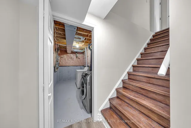 Additional property image - 19 Grosbeak Cres