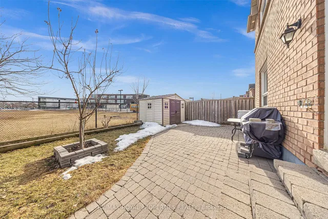 Additional property image - 19 Grosbeak Cres