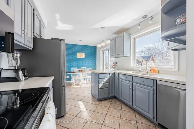 Additional property image - 19 D'Arcy Magee Cres