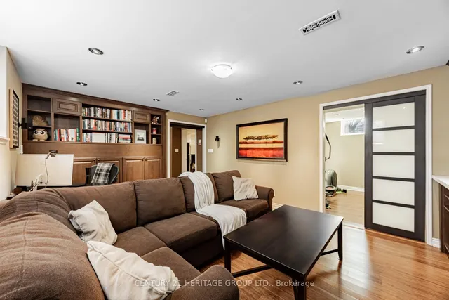 Additional property image - 19 D'Arcy Magee Cres