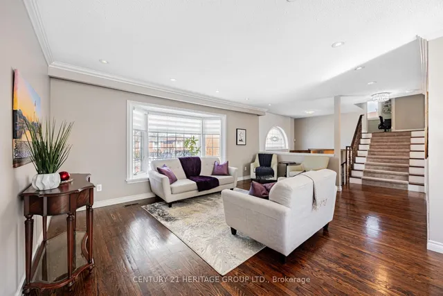 Additional property image - 19 D'Arcy Magee Cres
