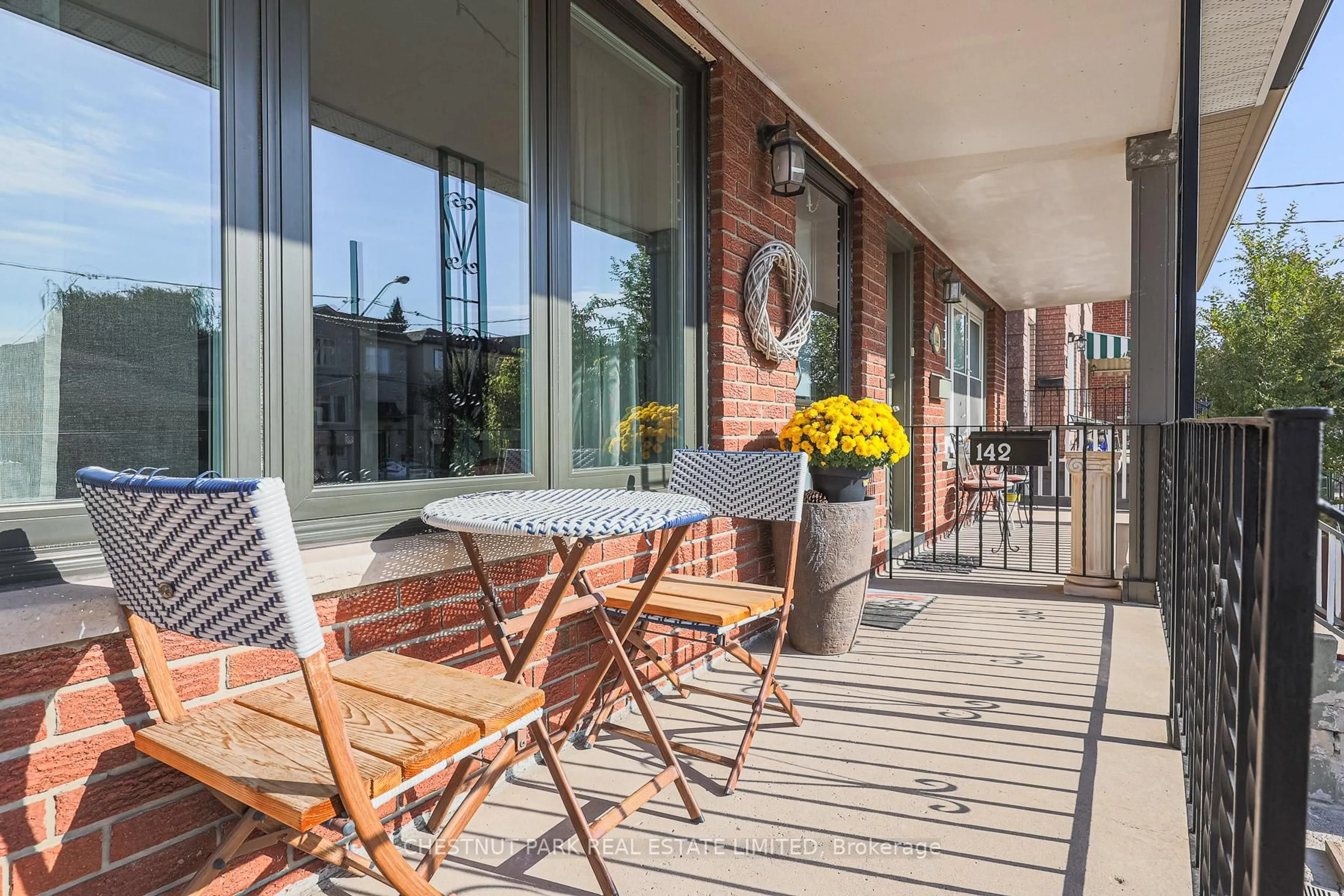 Patio, street for 142 Virginia Ave, Toronto Ontario M4C 2T4