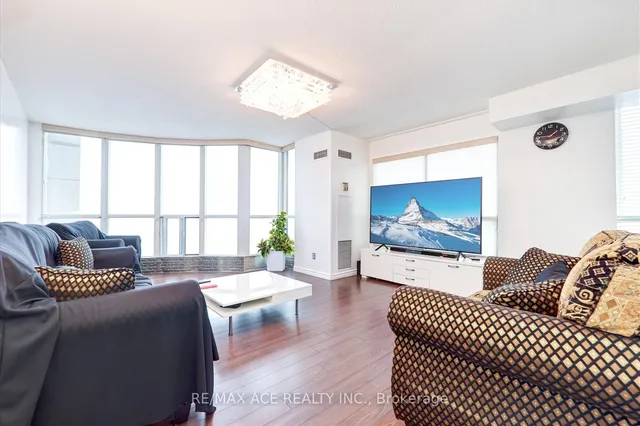 Additional property image - 1470 Midland Ave Unit 1410