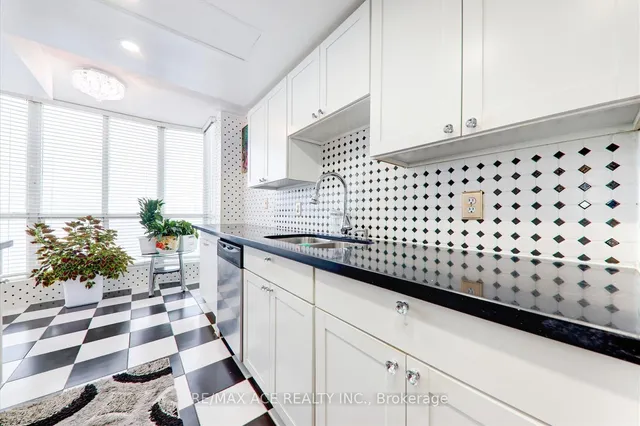 Additional property image - 1470 Midland Ave Unit 1410