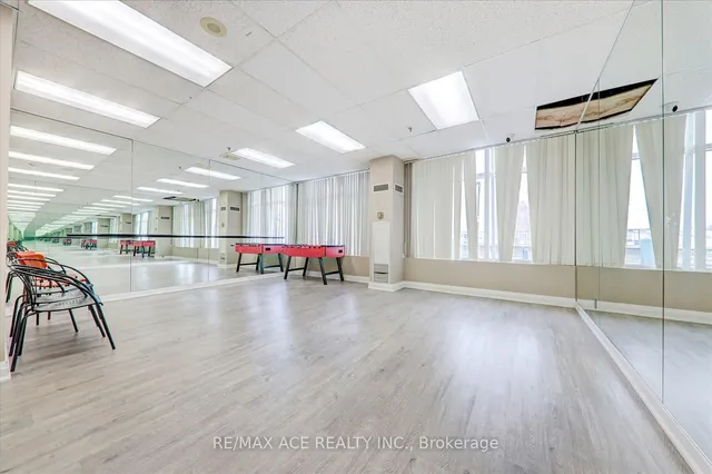 Additional property image - 1470 Midland Ave Unit 1410