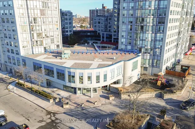 Additional property image - 1470 Midland Ave Unit 1410