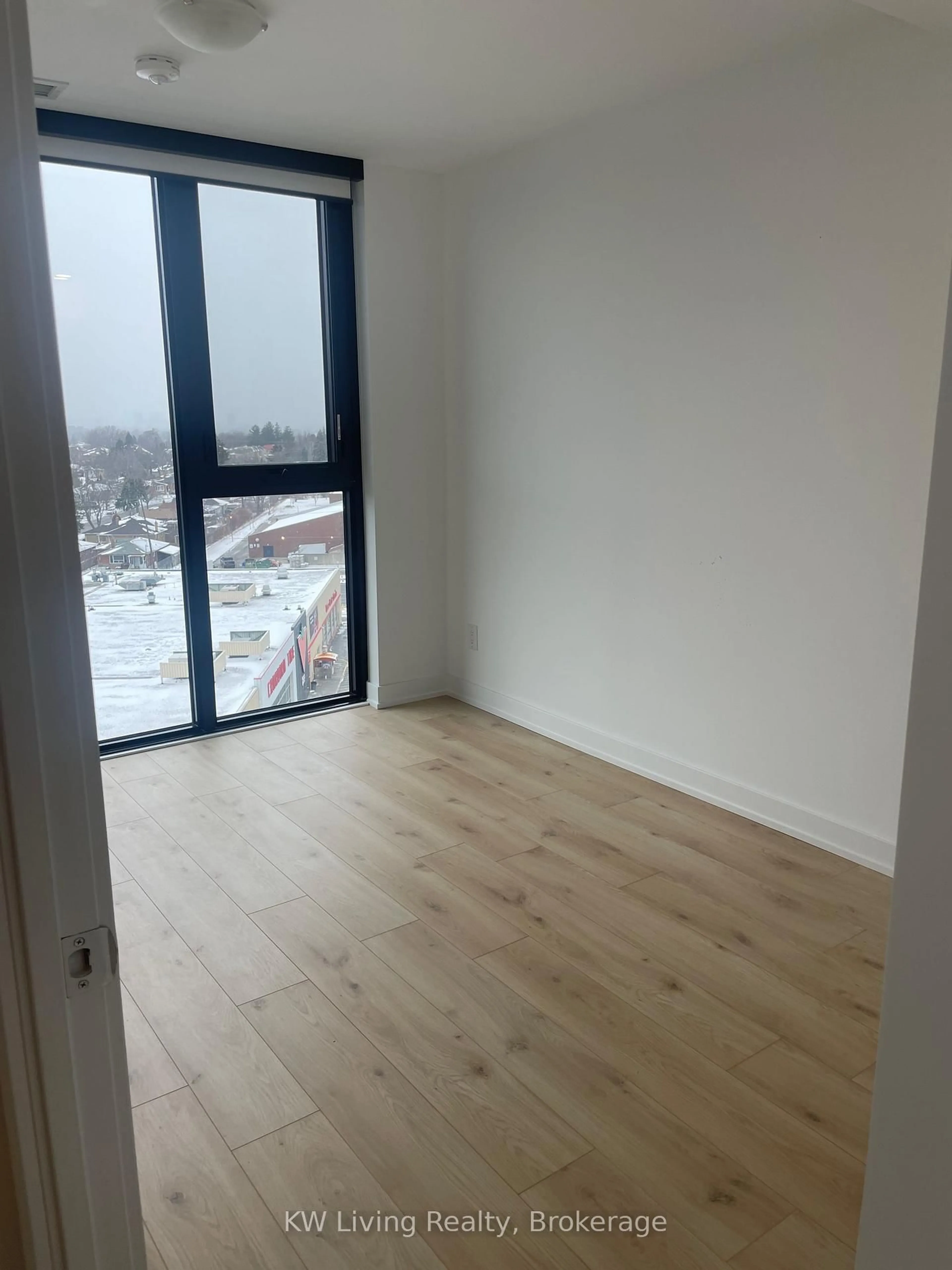 A pic of a room for 2799 Kingston Rd #902, Toronto Ontario M1M 0E3