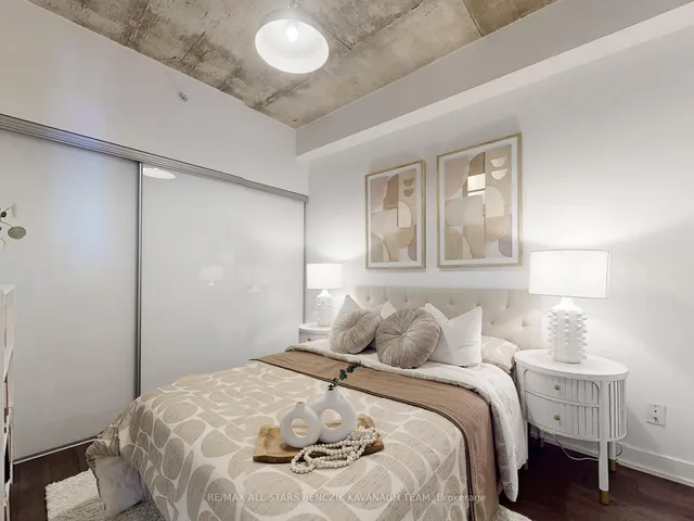 Additional property image - 1238 Dundas St Unit 613