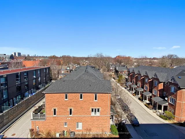 Additional property image - 1238 Dundas St Unit 613