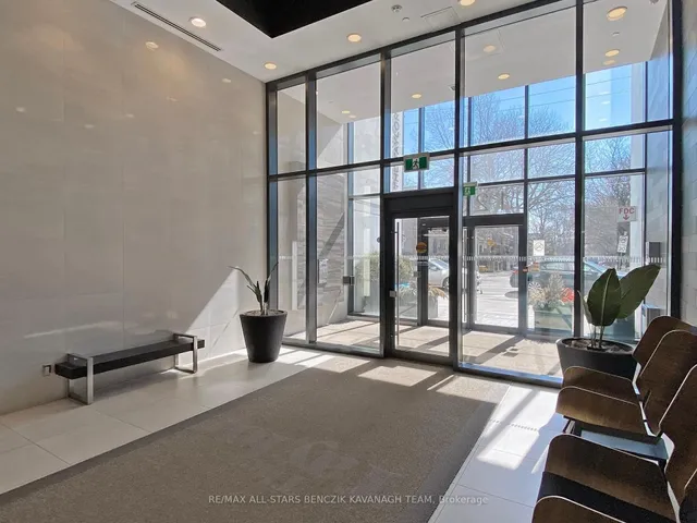 Additional property image - 1238 Dundas St Unit 613