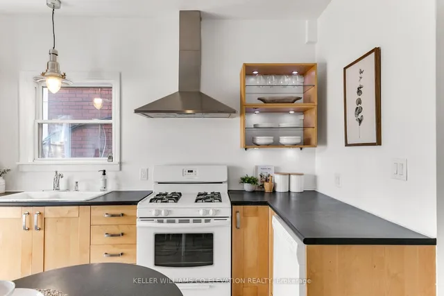 Additional property image - 21 Arundel Ave