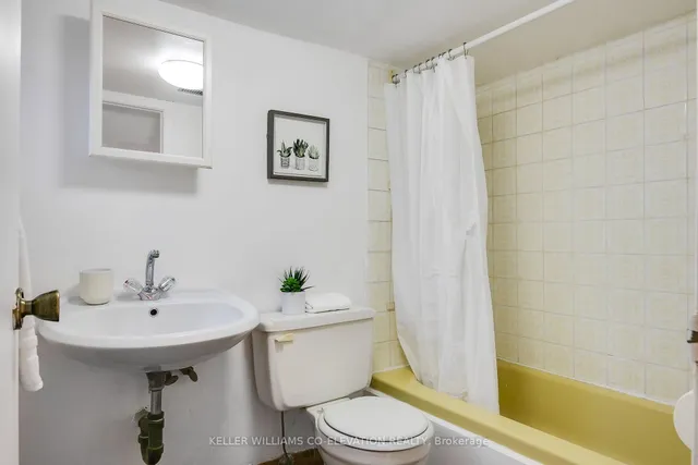 Additional property image - 21 Arundel Ave
