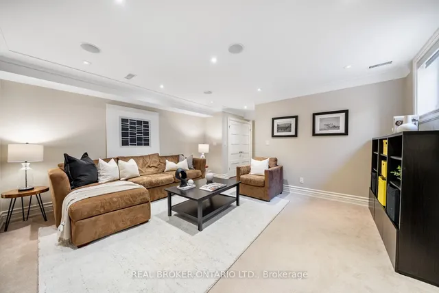 Additional property image - 194 Lee Ave