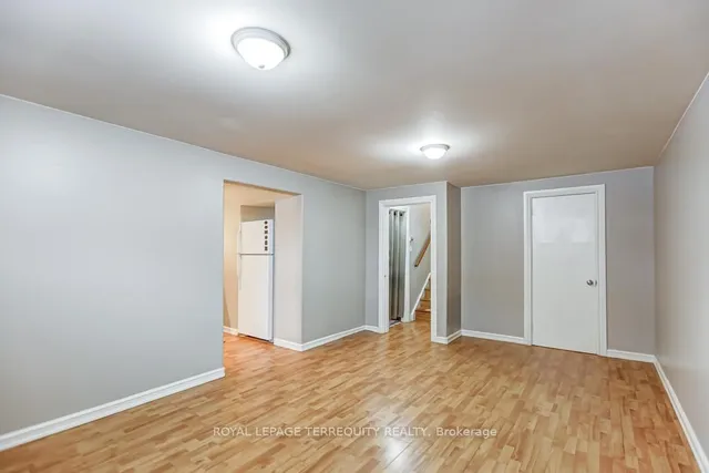Additional property image - 4 Bromton Dr