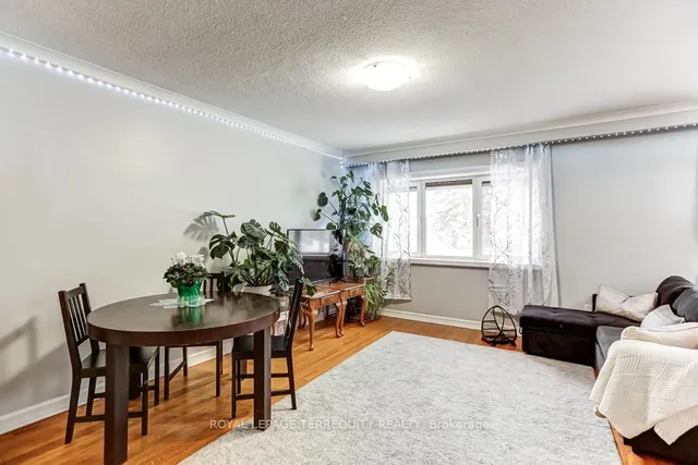 Additional property image - 4 Bromton Dr